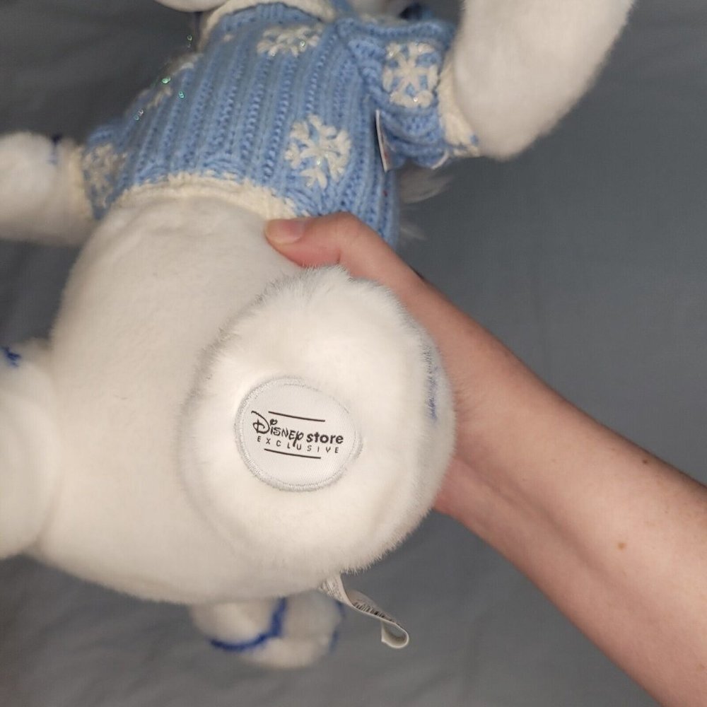 DISNEY STORE Exclusive TIGGER IN BLUE SWEATER WHITE 14" PLUSH Has Tags - Picture 3 of 8
